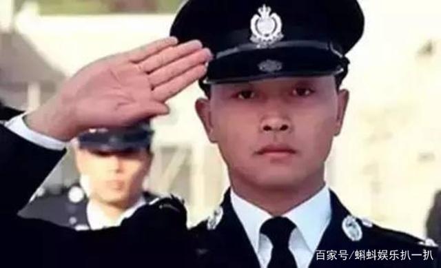 演警察經典的4位明星，劉德華帥氣，張國榮經典 娛樂 第9張