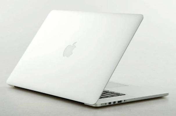 蘋果宣布召回 6 萬多台 MacBook Pro；Google 確認放棄平板電腦營業；美國科技巨頭反對川普關稅｜雷鋒早報 科技 第1張