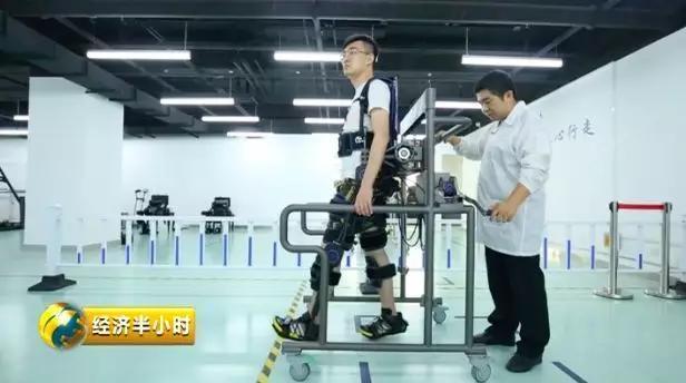 肢障打破馬拉松世界紀錄！「微創」「人機合一」的鋼鐵人，科技離我們很近 熱門 第1張