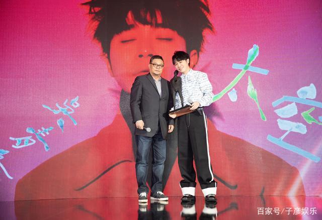 吳青峰在京舉辦首張專輯《太空人》發片會 蘇打綠合體送祝福 娛樂 第5張