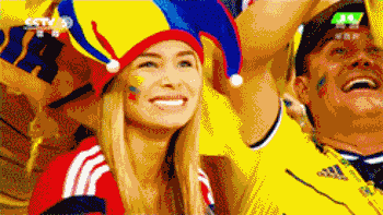 世界杯美女球迷抓拍的gif动图